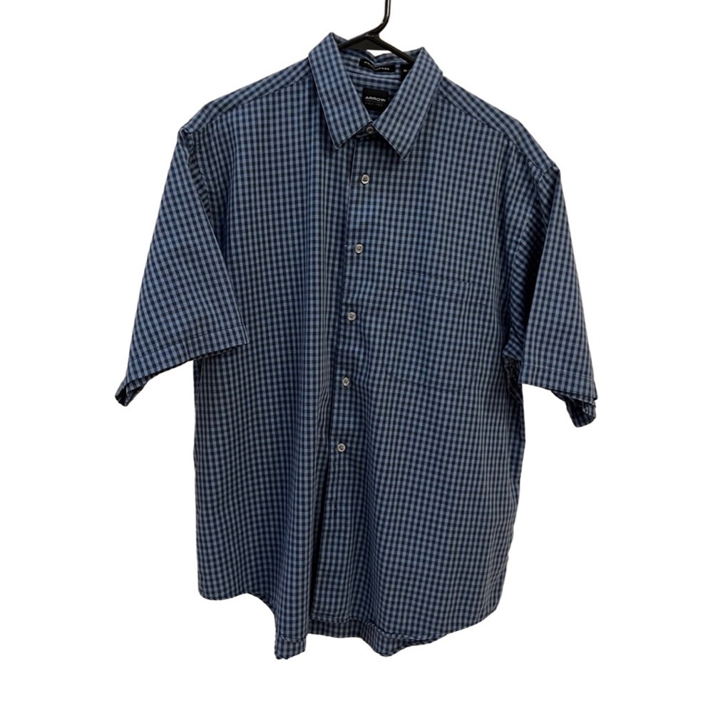 Arrow wrinkle free blue pattern short sleeved button down shirt Size L